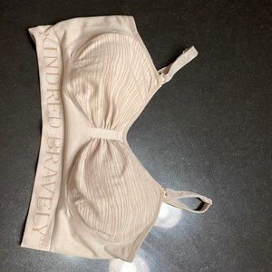 Kindred Braverly nursing/pumping bra